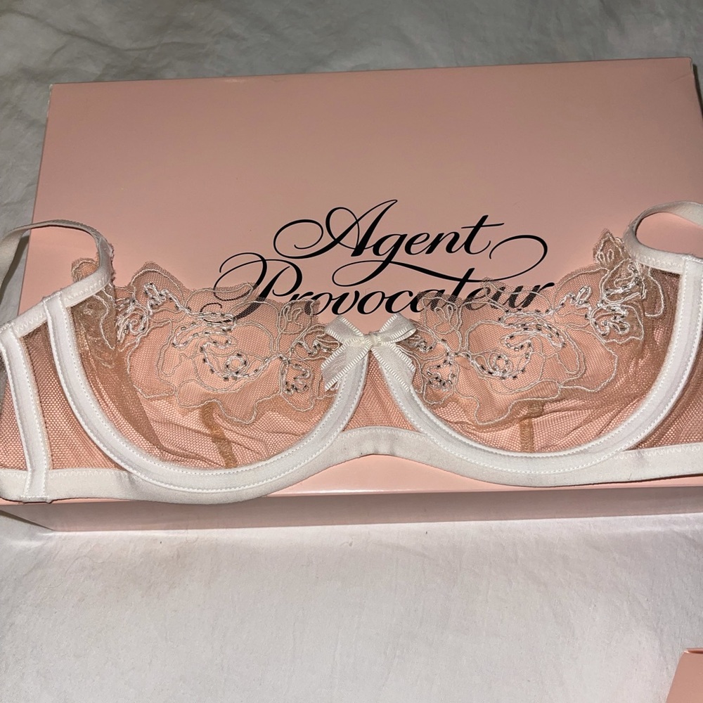 AGENT PROVOCATEUR LINDIE BRA sand/ivory 32C